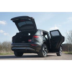 Tendine parasole per Audi Q6 E-tron