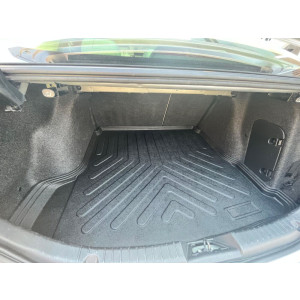 Vasca baule per Mazda 3 (modello corto)